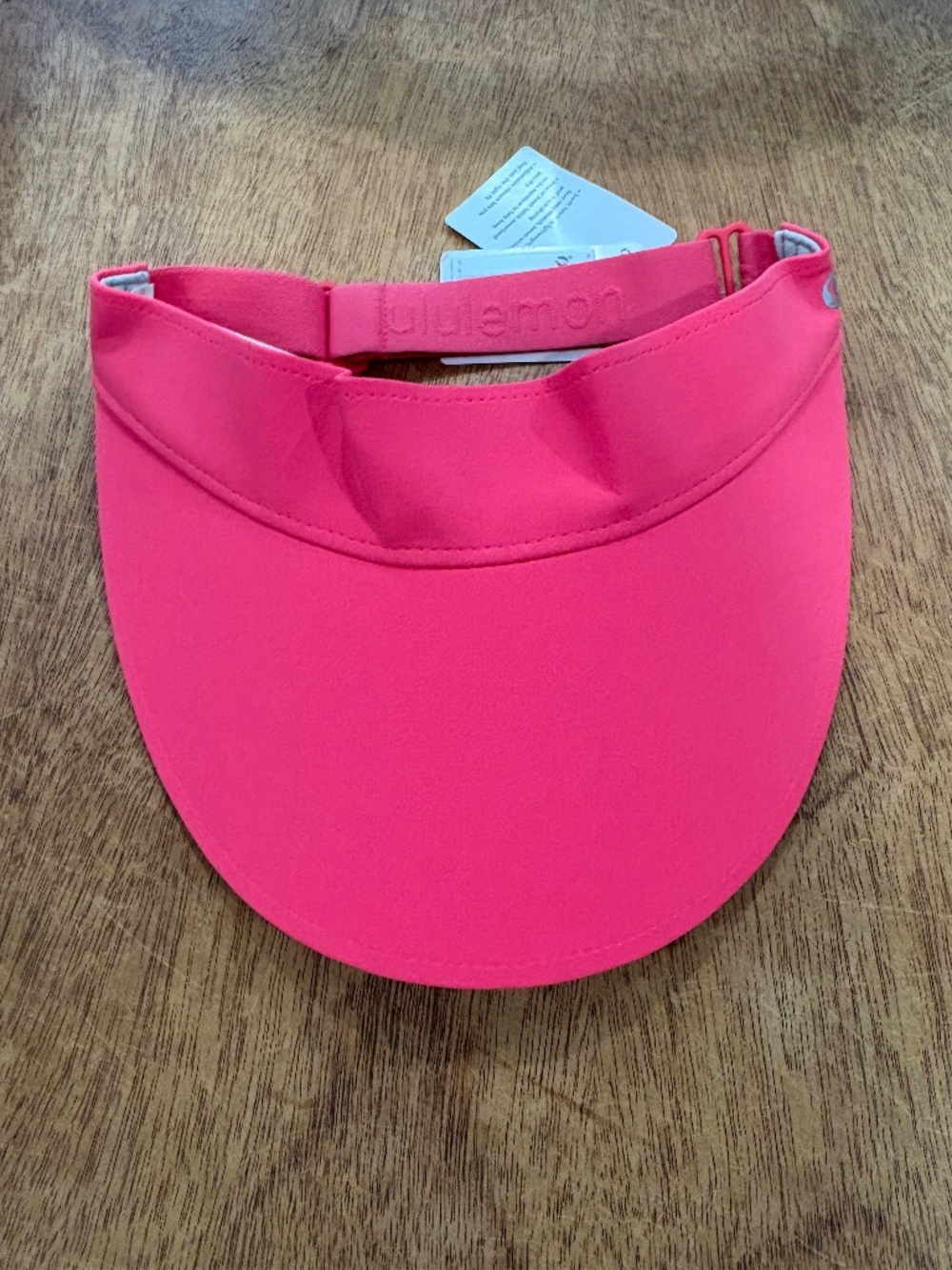 Lululemon fast pace  wide band run visor, lip, gloss, pink